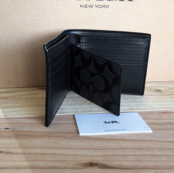 Coach Men Compact Id Wallet In Signature Canvas - Picture 4 of 5